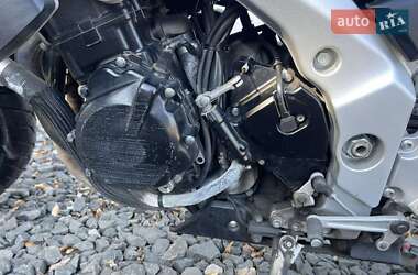 Мотоцикл Спорт-туризм Suzuki GSR 600 2006 в 