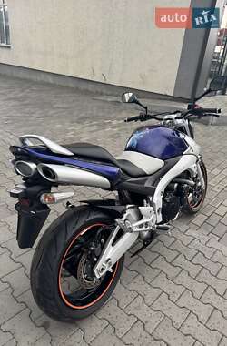 Мотоцикл Без обтекателей (Naked bike) Suzuki GSR 600 2007 в  фото 10 Мотоцикл Без обтекателей (Naked bike) Suzuki GSR 600 2007 в