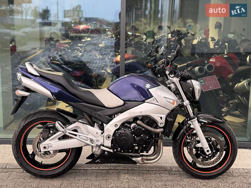 Suzuki GSR 600 2007