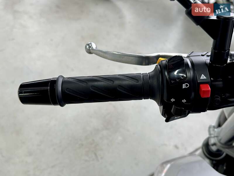 Мотоцикл Без обтекателей (Naked bike) Suzuki GSR 600 2008 в Хмельницком