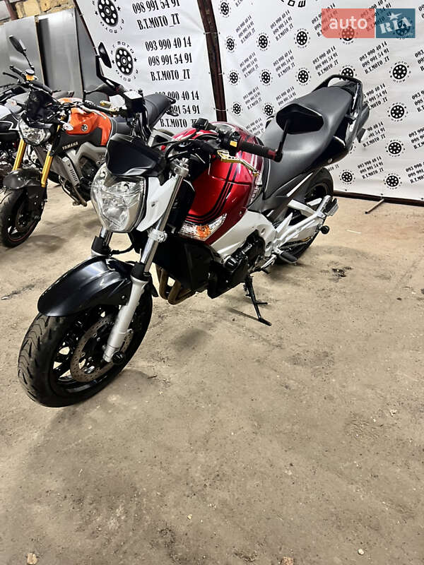 Suzuki GSR 600 2009