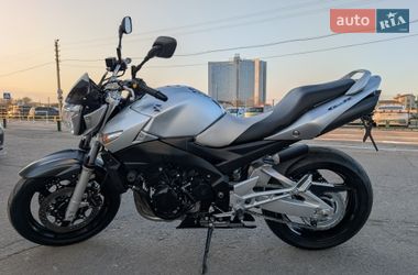 Мотоцикл Без обтікачів (Naked bike) Suzuki GSR 600 2010 в Києві