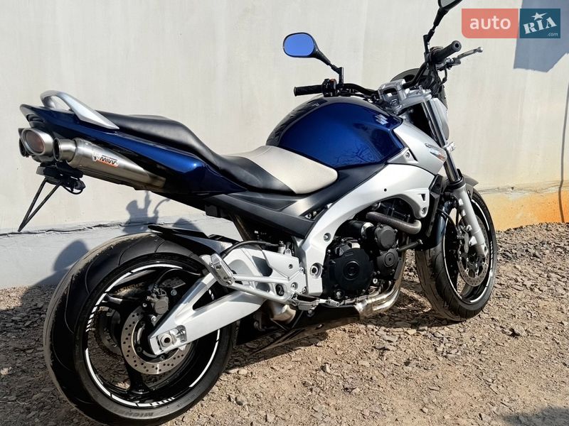 Мотоцикл Спорт-туризм Suzuki GSR 600 2007 в Иваничах