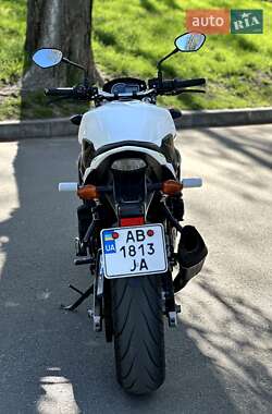 Мотоцикл Без обтекателей (Naked bike) Suzuki GSR 750 2014 в 