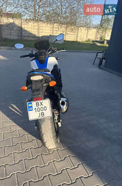 Мотоцикл Спорт-туризм Suzuki GSR 750 2015 в 
