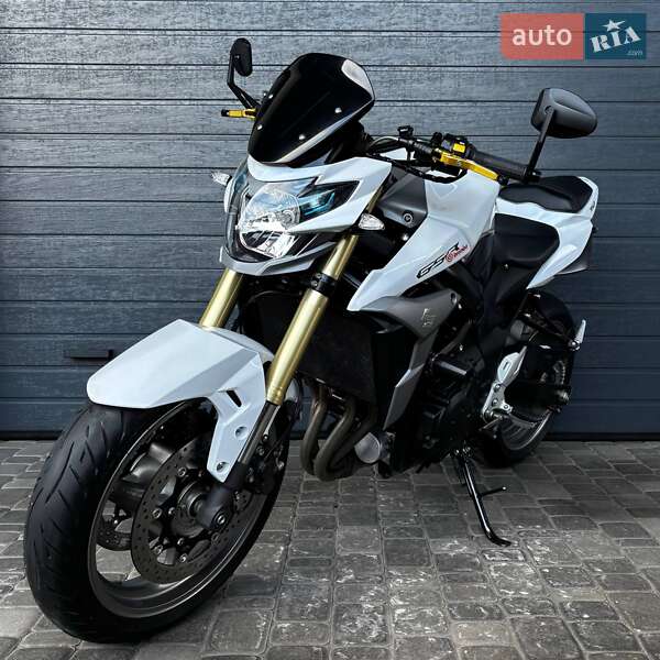 Мотоцикл Без обтікачів (Naked bike) Suzuki GSR 750 2013 в Білій Церкві