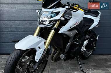 Мотоцикл Без обтекателей (Naked bike) Suzuki GSR 750 2013 в 