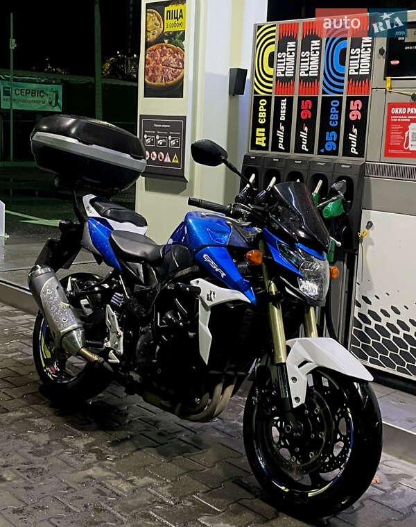Мотоцикл Без обтекателей (Naked bike) Suzuki GSR 750 2015 в Виннице