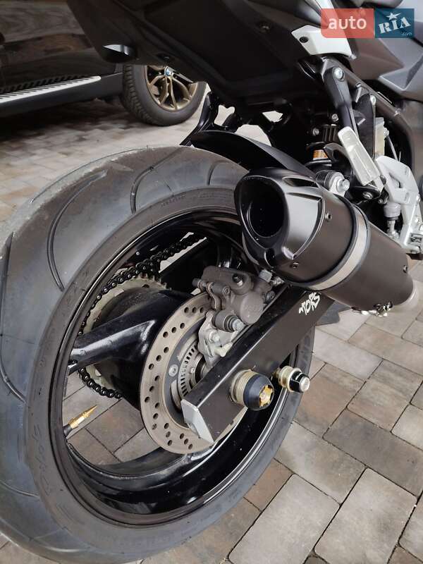 Мотоцикл Без обтекателей (Naked bike) Suzuki GSR 750 2016 в Белогородке фото 25 Мотоцикл Без обтекателей (Naked bike) Suzuki GSR 750 2016 в Белогородке