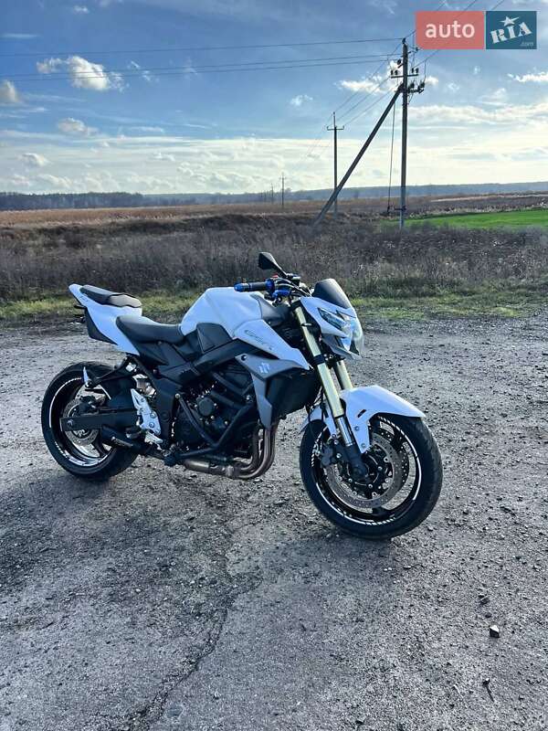 Мотоцикл Без обтекателей (Naked bike) Suzuki GSR 750 2012 в Харькове фото 3 Мотоцикл Без обтекателей (Naked bike) Suzuki GSR 750 2012 в Харькове