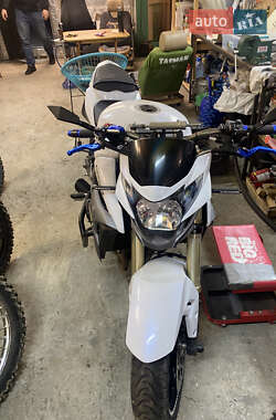 Мотоцикл Без обтекателей (Naked bike) Suzuki GSR 750 2012 в Киеве