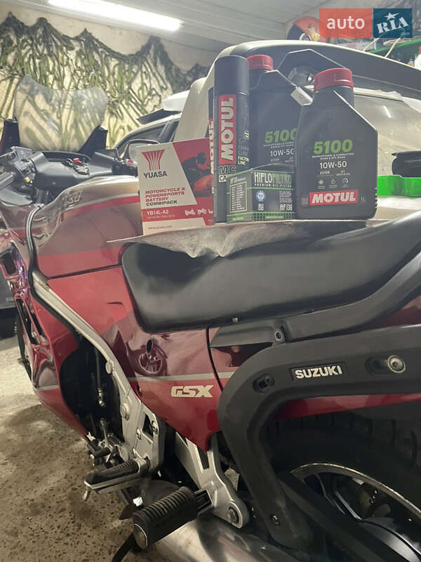 Мотоцикл Спорт-туризм Suzuki GSX 1100F 1995 в Івано-Франківську фото 12 Мотоцикл Спорт-туризм Suzuki GSX 1100F 1995 в Івано-Франківську