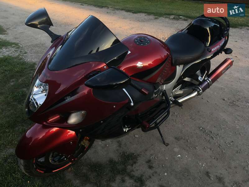 Спортбайк Suzuki GSX 1300R Hayabusa 2006 в 