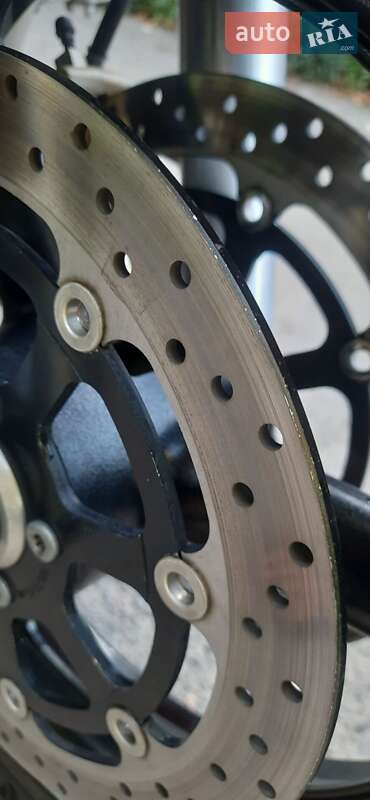 Мотоцикл Классик Suzuki GSX 1400 2003 в Крыжополе