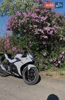 Міні спорт Suzuki GSX 250R 2018 в Кременчуці
