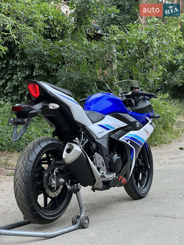 Спортбайк Suzuki GSX 250R 2017 в Киеве