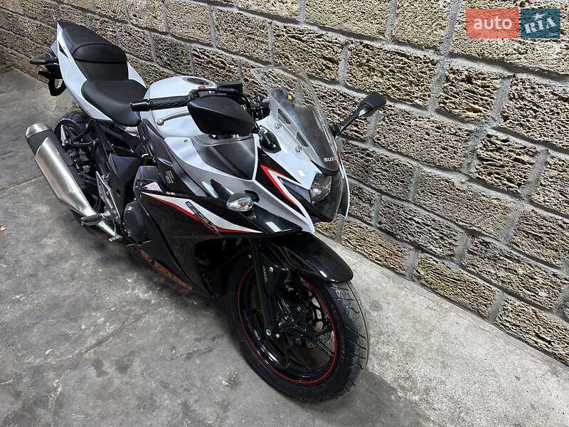 Спортбайк Suzuki GSX 250R 2023 в Одессе
