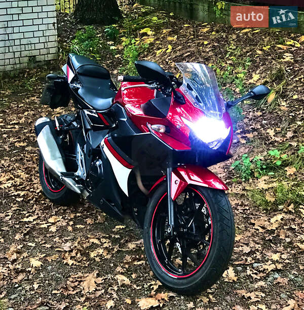 Спортбайк Suzuki GSX 250R 2018 в Ірпені