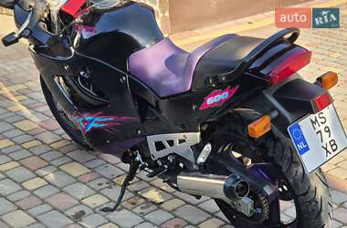 Мотоциклы Suzuki GSX 600F 1994 в 