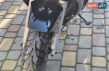 Мотоциклы Suzuki GSX 600F 1994 в 