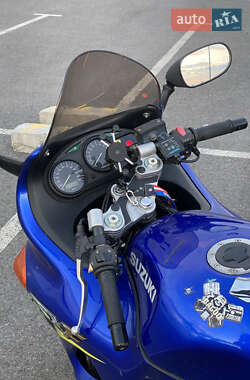 Мотоцикл Спорт-туризм Suzuki GSX 600F 2001 в 