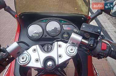 Мотоцикл Спорт-туризм Suzuki GSX-750 2002 в 