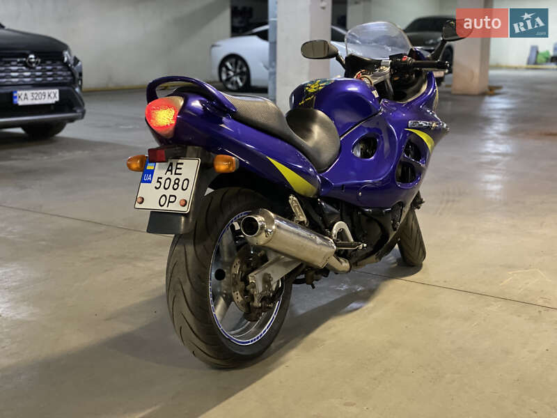 Мотоцикл Спорт-туризм Suzuki GSX 750F Katana 2000 в Києві