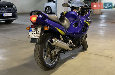 Мотоцикл Спорт-туризм Suzuki GSX 750F Katana 2000 в 