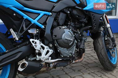 Мотоцикл Без обтекателей (Naked bike) Suzuki GSX 8S 2023 в 