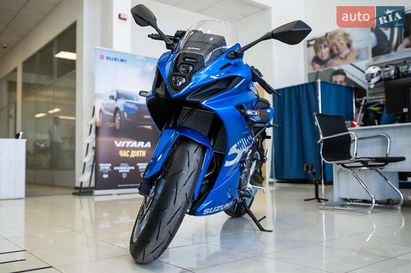 Мотоцикл Без обтікачів (Naked bike) Suzuki GSX 8S 2024 в 