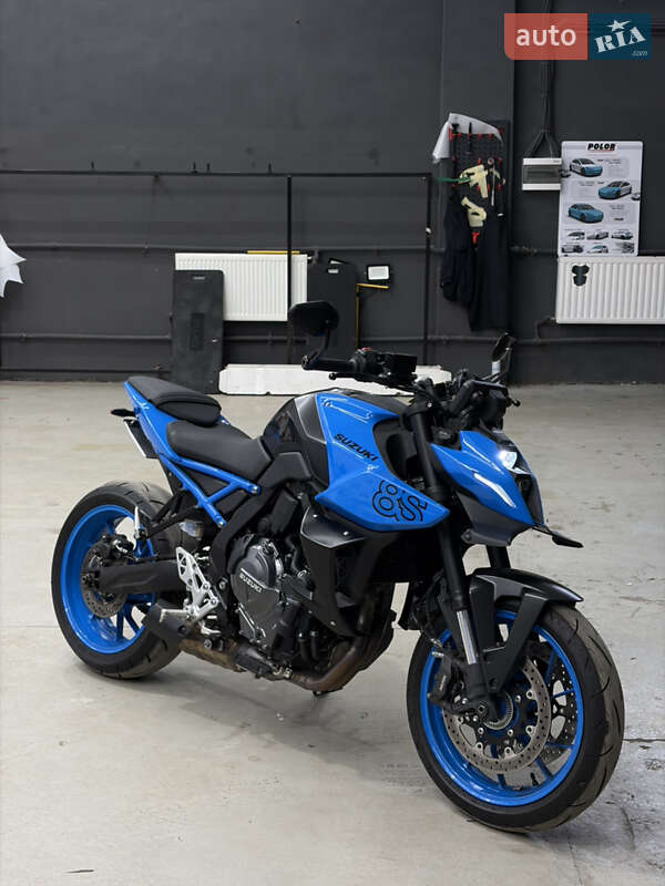 Мотоцикл Без обтекателей (Naked bike) Suzuki GSX 8S 2023 в Харькове