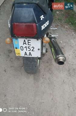 Спортбайк Suzuki GSX-R 1000 2005 в 