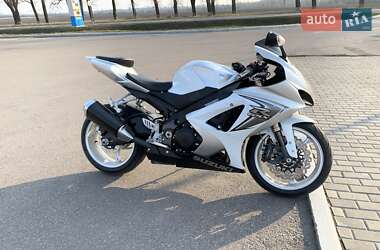 Спортбайк Suzuki GSX-R 1000 2008 в Ромнах