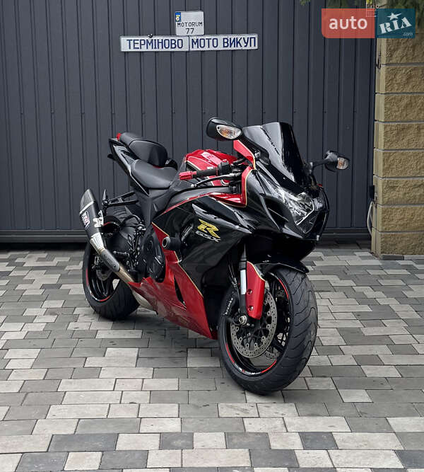 Спортбайк Suzuki GSX-R 1000 2015 в Дніпрі