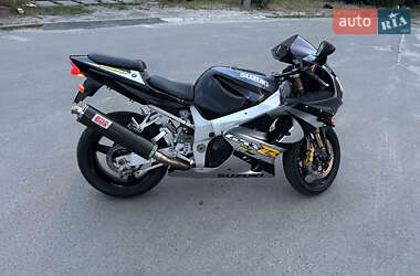 Спортбайк Suzuki GSX-R 1000 2002 в 