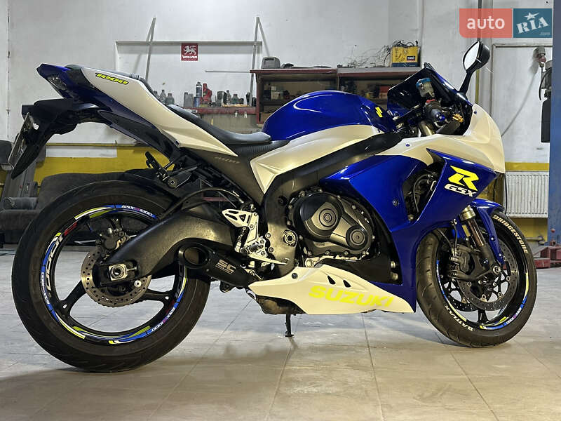 Спортбайк Suzuki GSX-R 1000 2010 в Сарнах
