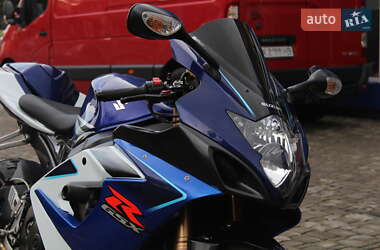 Спортбайк Suzuki GSX-R 1000 2006 в 