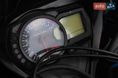 Спортбайк Suzuki GSX-R 1000 2006 в 