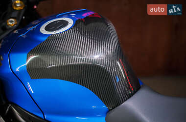 Спортбайк Suzuki GSX-R 1000 2018 в 