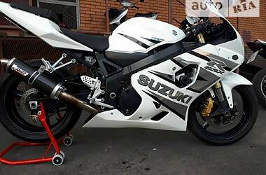 Спортбайк Suzuki GSX-R 1100 2005 в 
