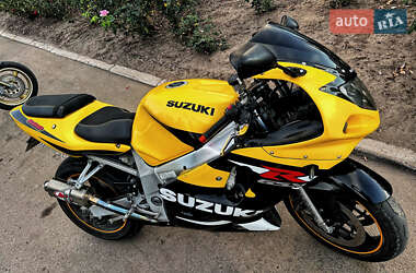 Мотоцикл Спорт-туризм Suzuki GSX-R 600 2001 в Зіньківі