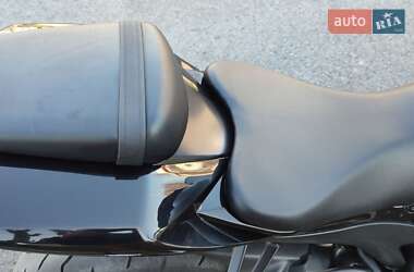 Спортбайк Suzuki GSX-R 600 2010 в 