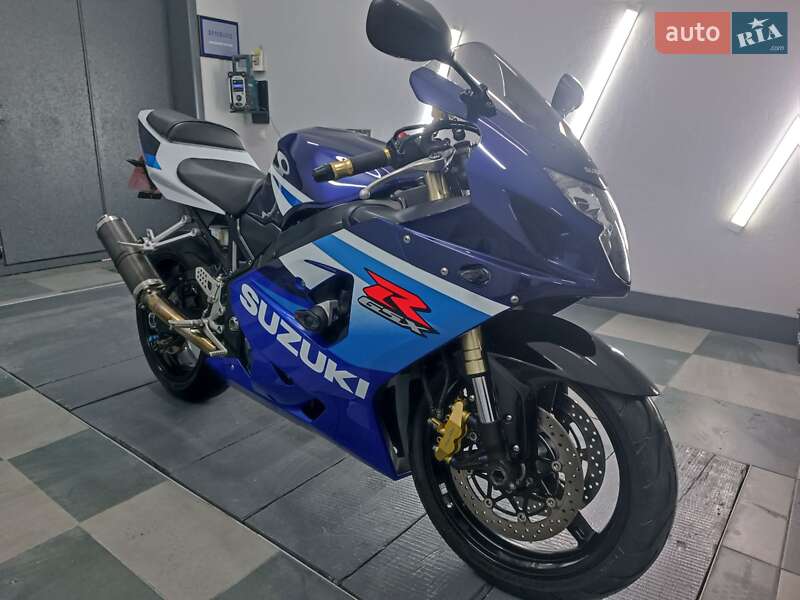 Спортбайк Suzuki GSX-R 600 2006 в Черновцах