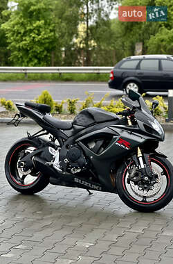 Спортбайк Suzuki GSX-R 600 2006 в 