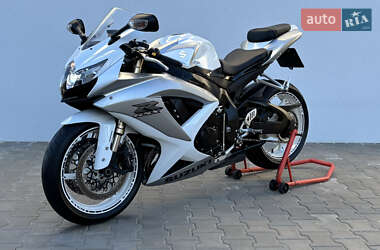 Спортбайк Suzuki GSX-R 600 2008 в 