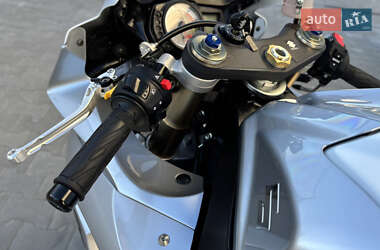 Спортбайк Suzuki GSX-R 600 2008 в 