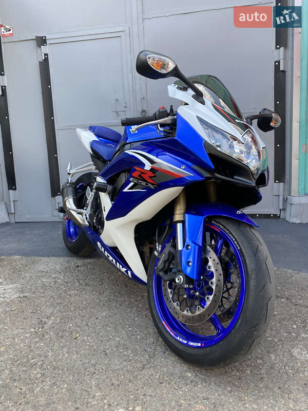 Спортбайк Suzuki GSX-R 600 2006 в Одессе