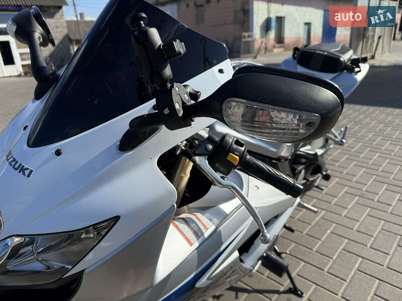 Спортбайк Suzuki GSX-R 600 2008 в Луцьку
