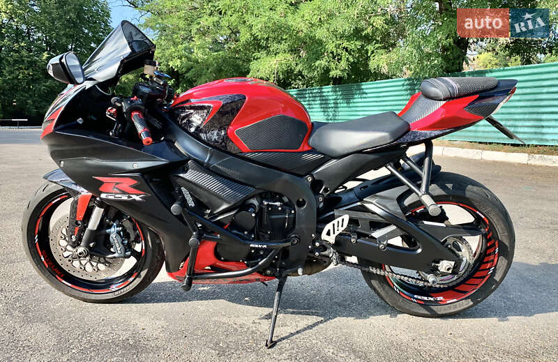 Спортбайк Suzuki GSX-R 600 2015 в Запорожье