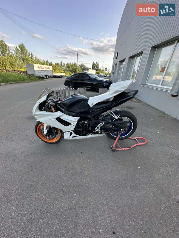 Спортбайк Suzuki GSX-R 600 2008 в Києві